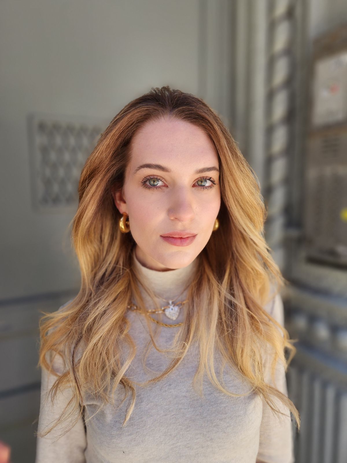 Glossy brunette hair after treatment